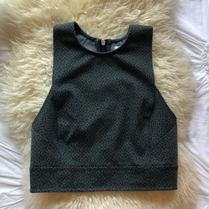 STRUCTURED CROP UO TANK